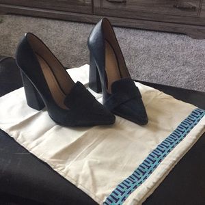 Tory Burch navy heels size 5
